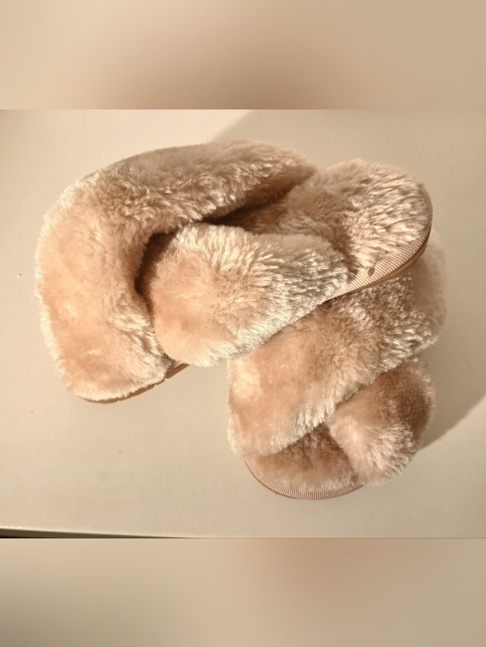 Plush Cross-Band Women’s Slippers in Beige
